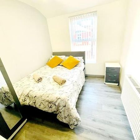 Entrepreneur Stays - 8 Guest House Liverpool Exteriör bild