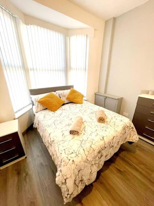 Entrepreneur Stays - 8 Guest House Liverpool Exteriör bild